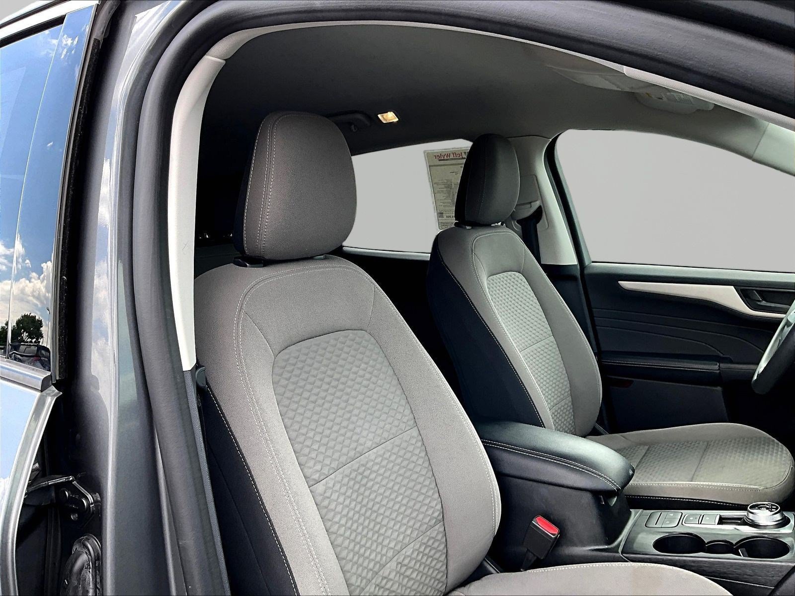 Used 2022 Ford Escape SE AWD/4WD image 29