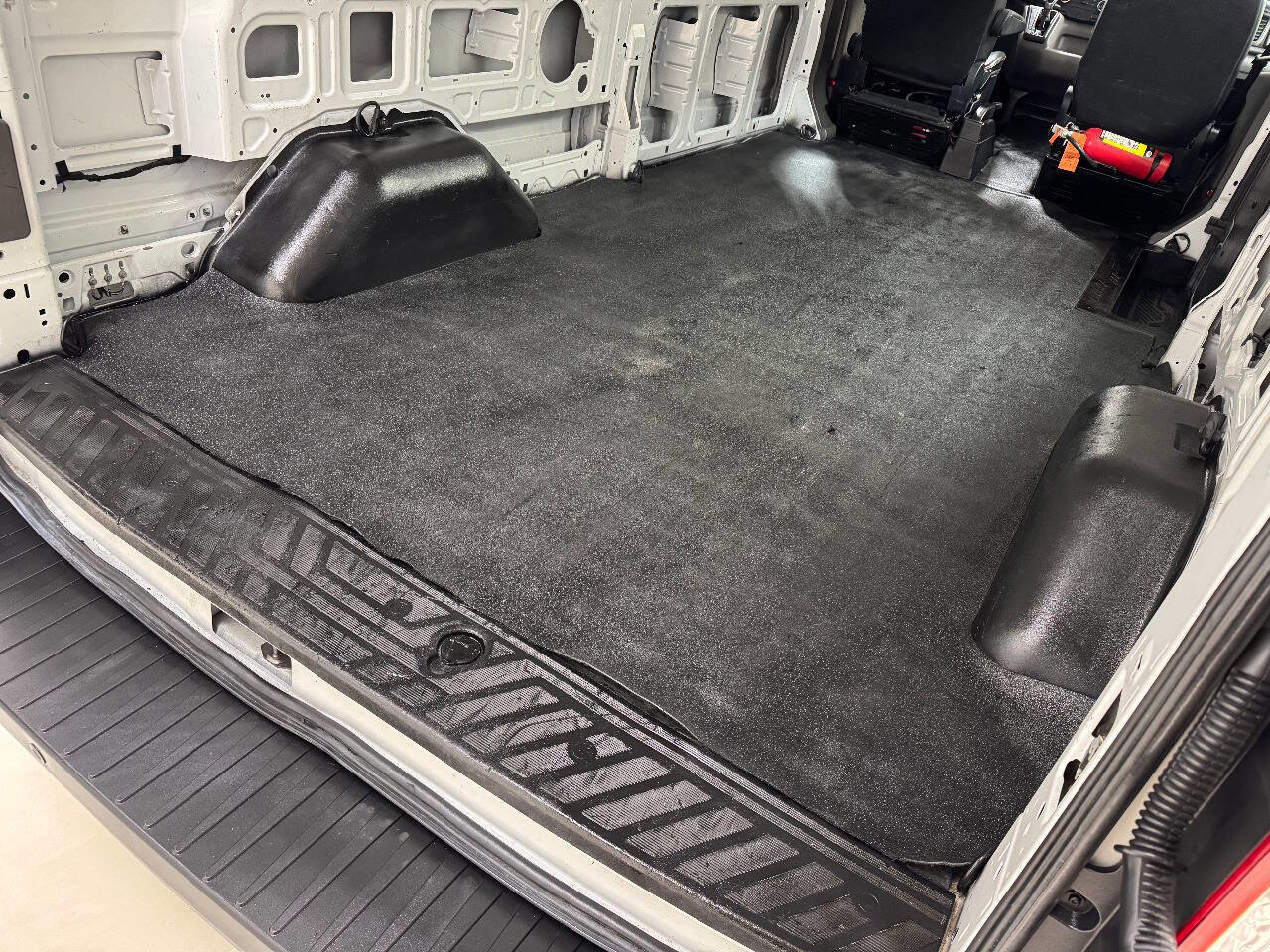 Used 2020 Ford Transit 250 250 3dr SWB Medium Roof Cargo image 34