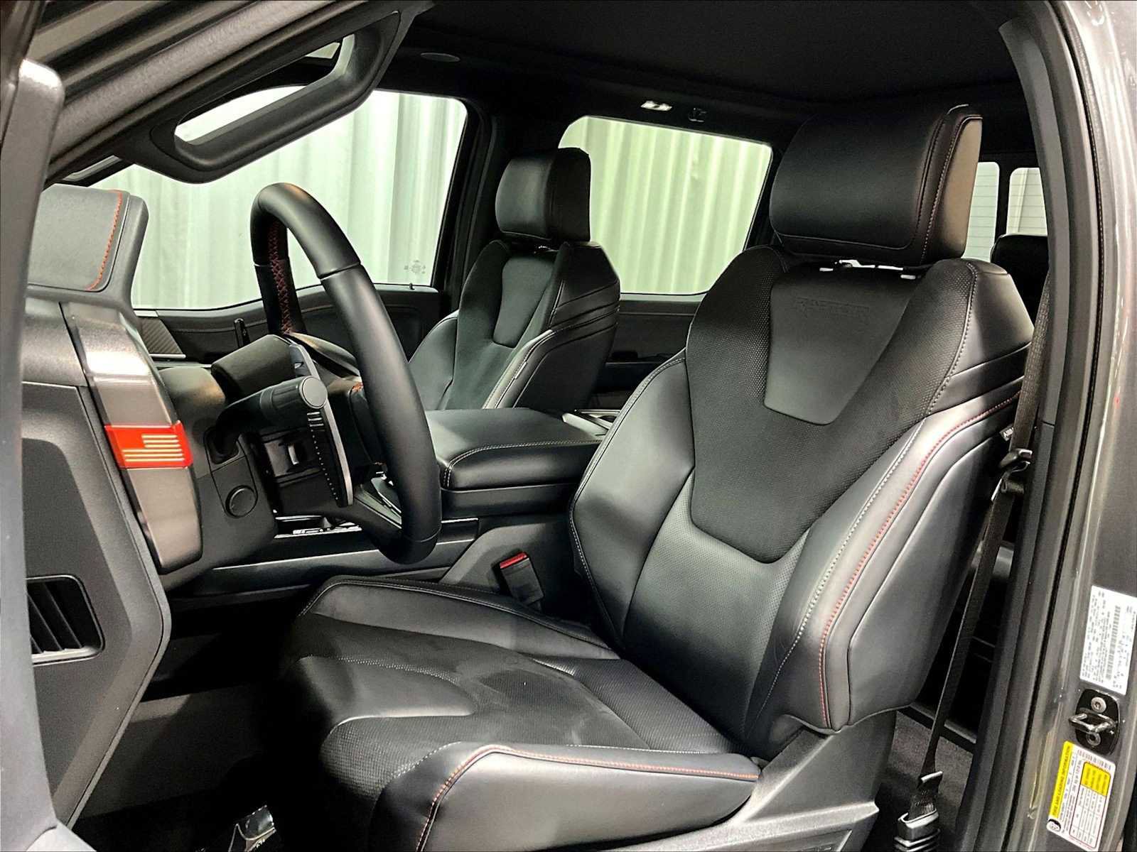 Used 2025 Ford F150 Raptor image 7