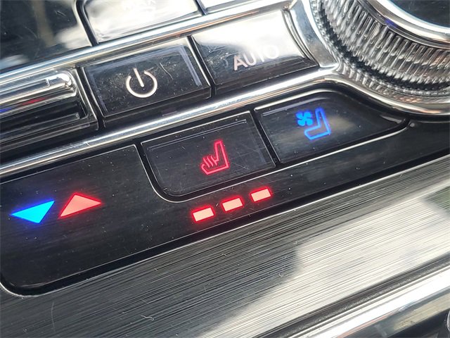 Certified 2023 Lincoln Nautilus Reserve image 27