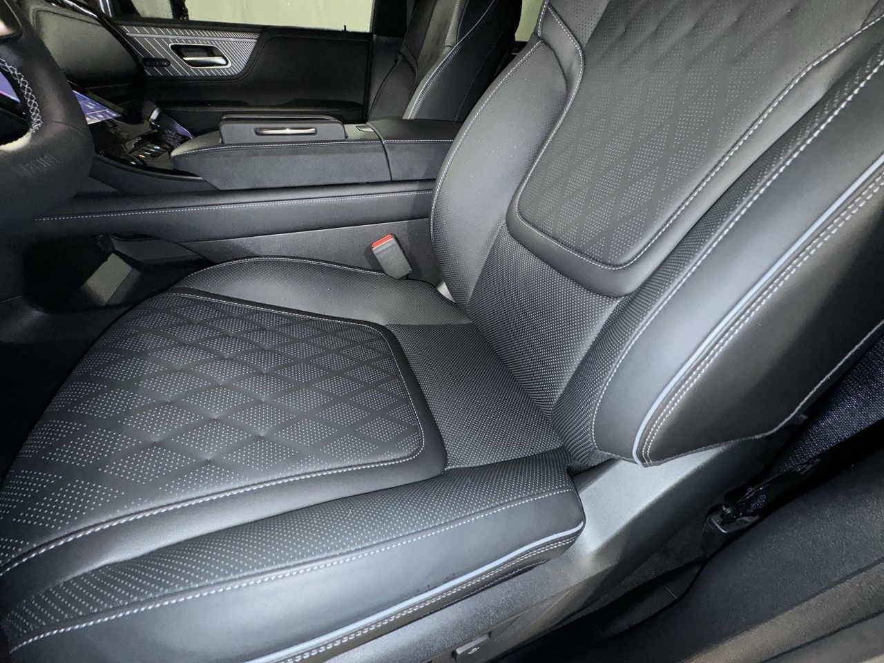 Used 2025 INFINITI QX80 Autograph w/ Premium Cargo Package image 50