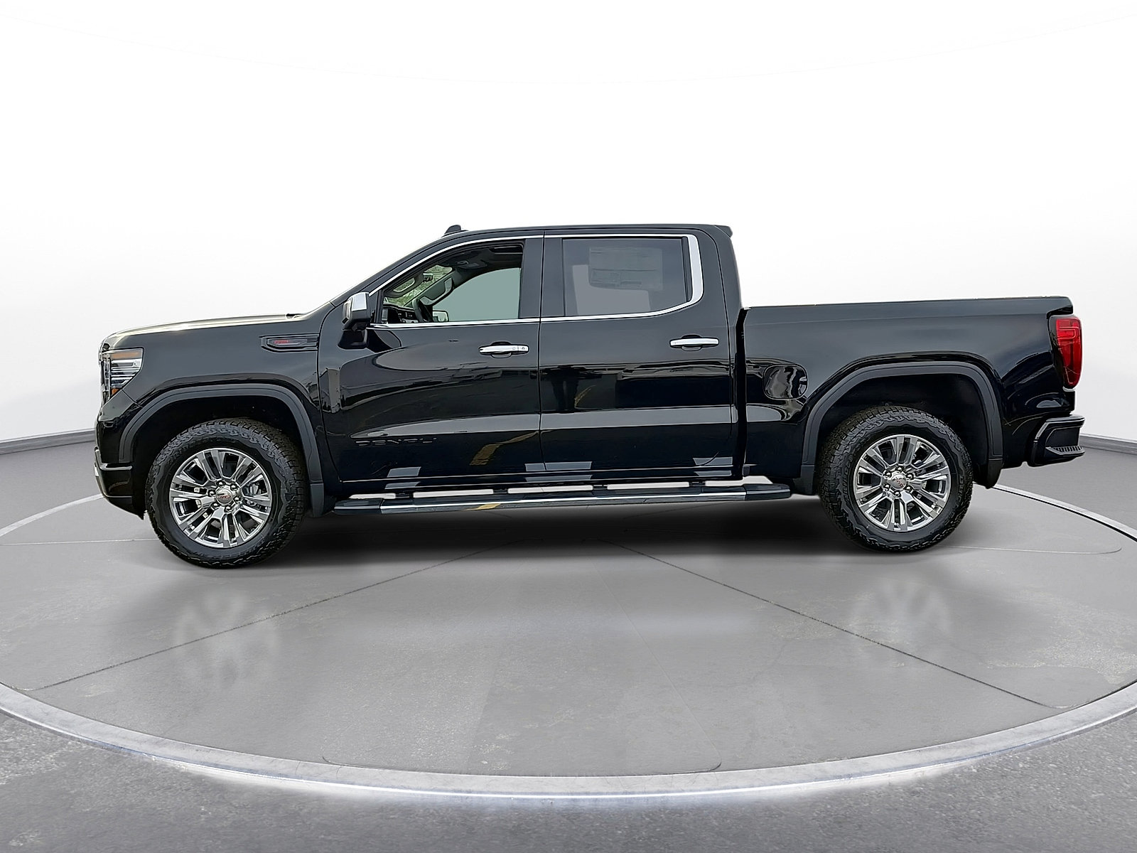 New 2026 GMC Sierra 1500 Denali w/ Technology Package AWD/4WD image 5
