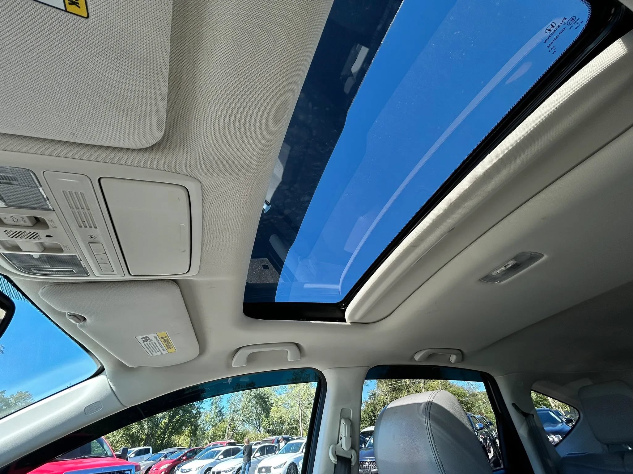 Used 2016 Honda CR-V Touring image 30