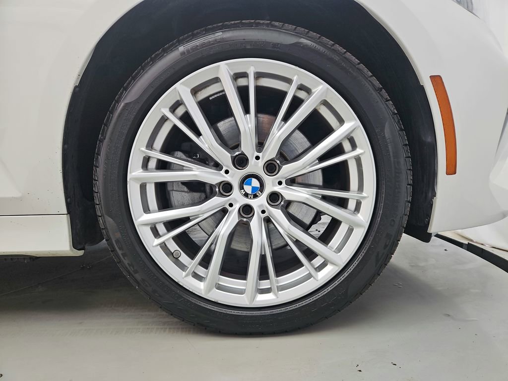 Used 2023 BMW 330i xDrive Sedan w/ Driving Assistance Package AWD/4WD image 44