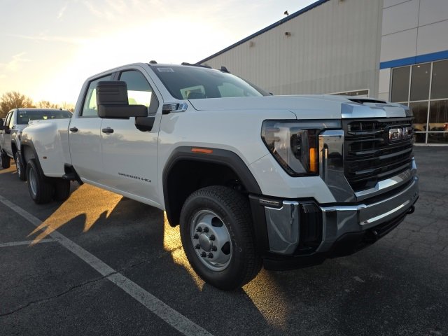 New 2026 GMC Sierra 3500 Pro