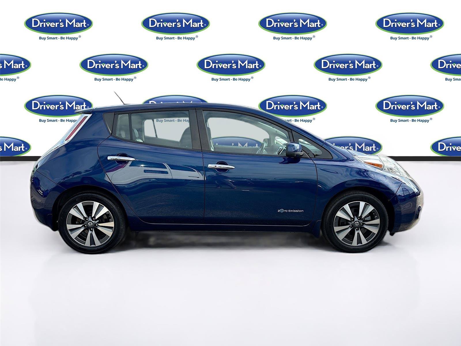 Used 2017 Nissan Leaf SL w/ Premium Package FWD image 8