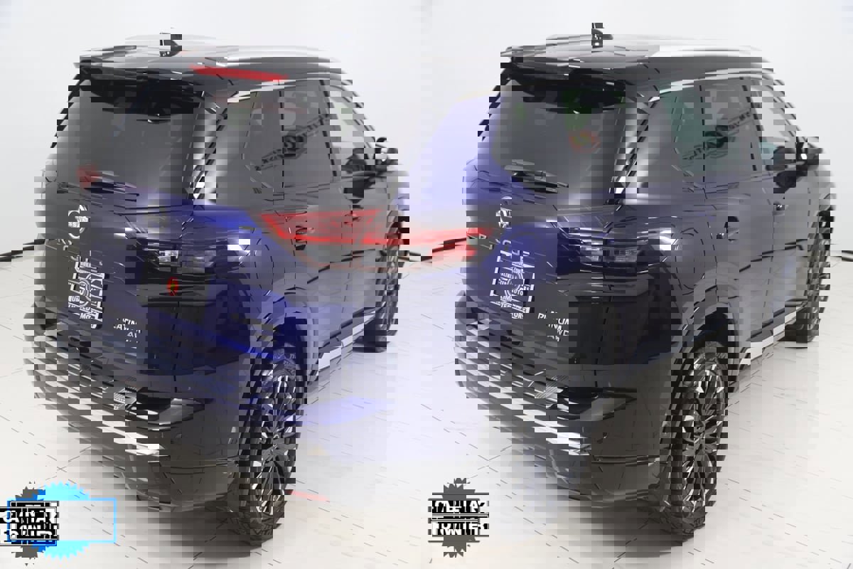 Used 2024 Nissan Rogue Platinum image 51