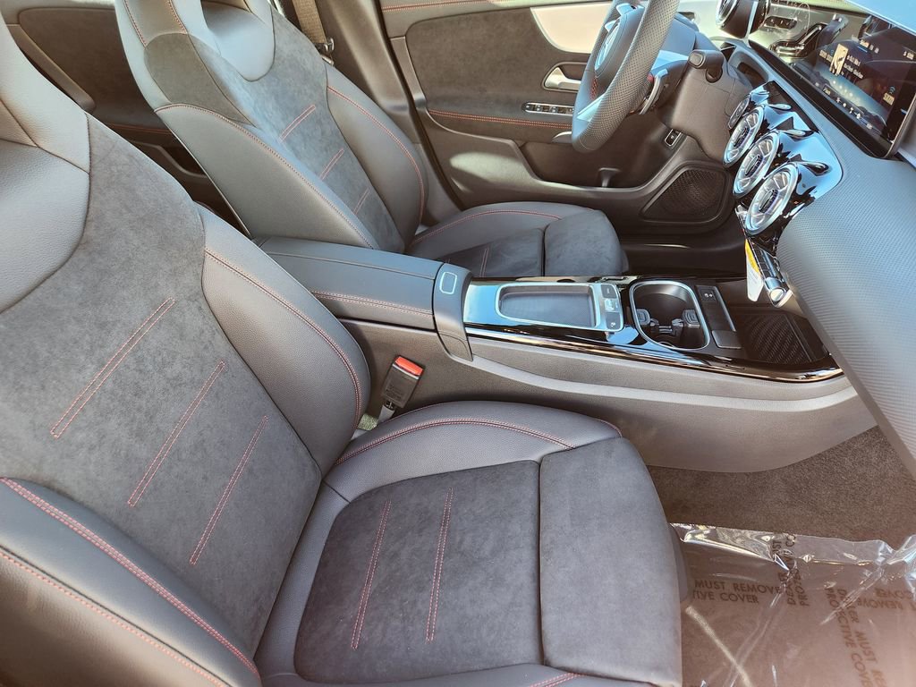 New 2026 Mercedes-Benz CLA 250 4MATIC image 13