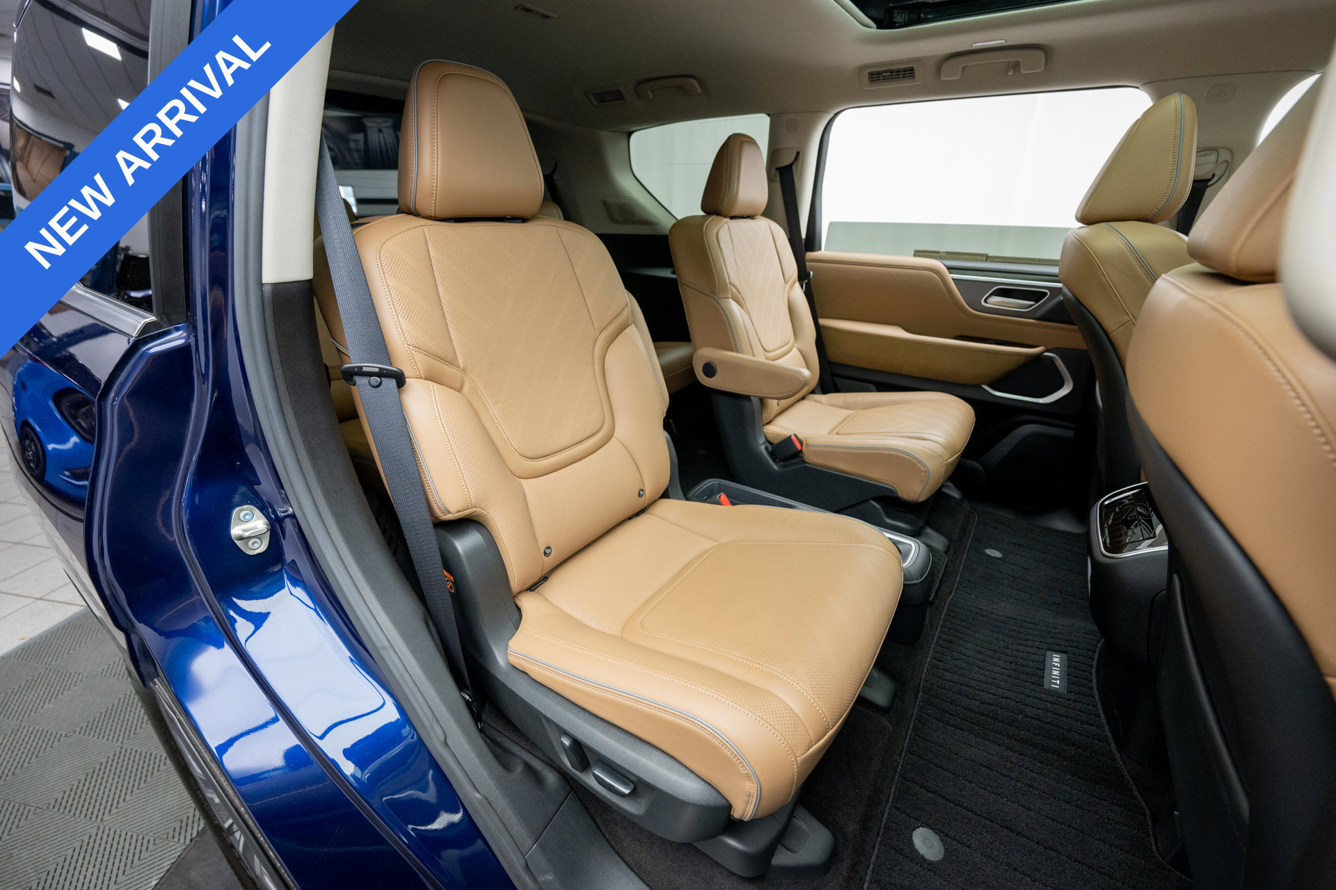 Used 2025 INFINITI QX80 Luxe AWD/4WD image 19