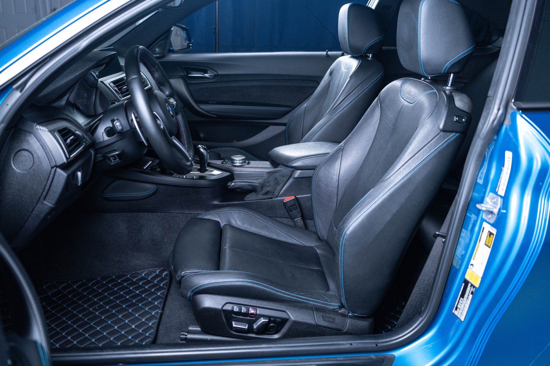 Used 2017 BMW M2 RWD image 40