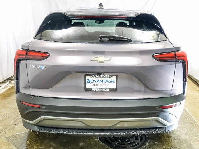 New 2026 Chevrolet Blazer EV LT image 6