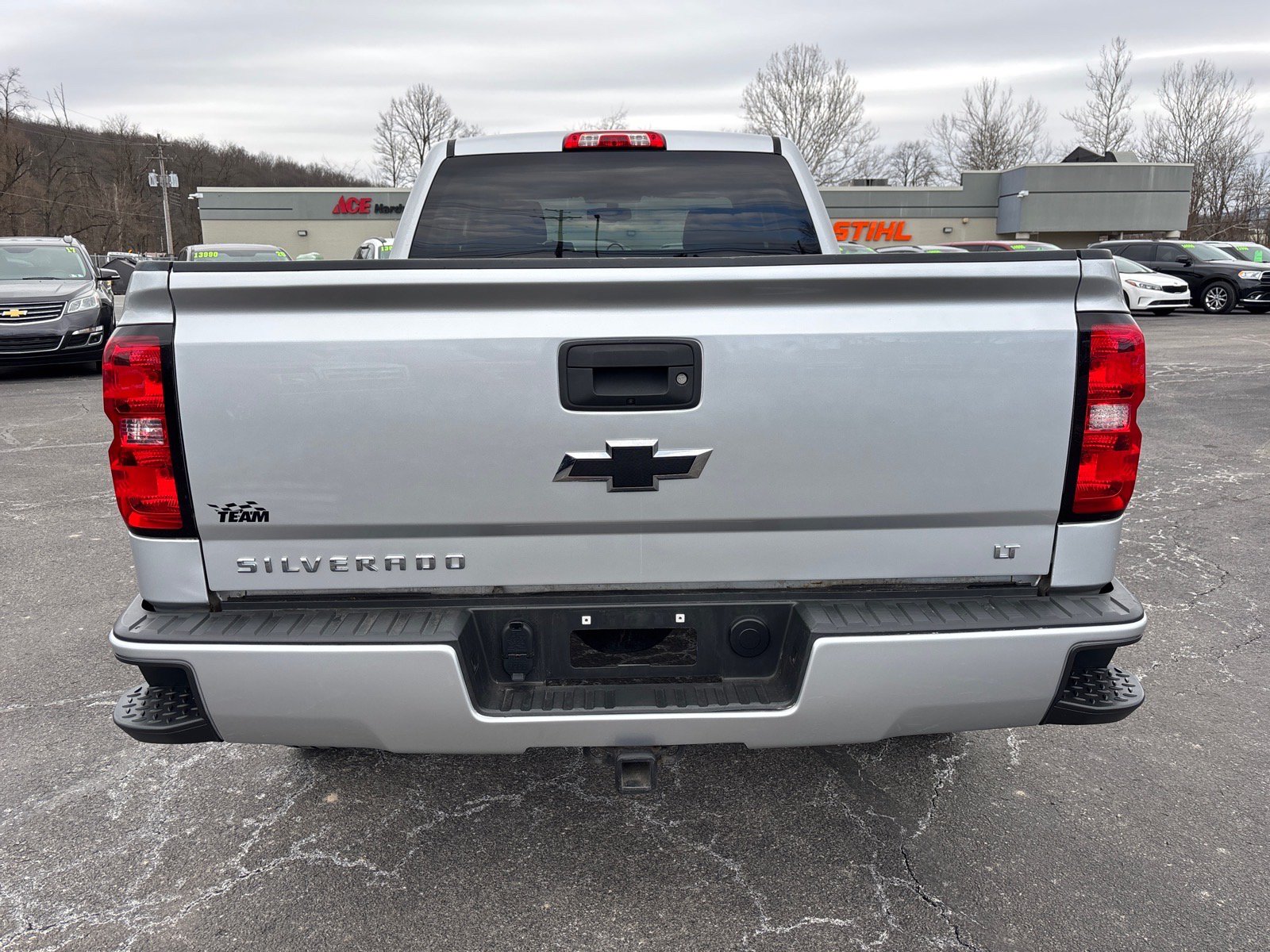 Used 2018 Chevrolet Silverado 1500 LT w/ LPO, Black Pack AWD/4WD image 6