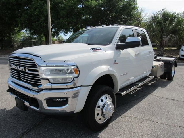 Used 2022 RAM 5500 Laramie image 3