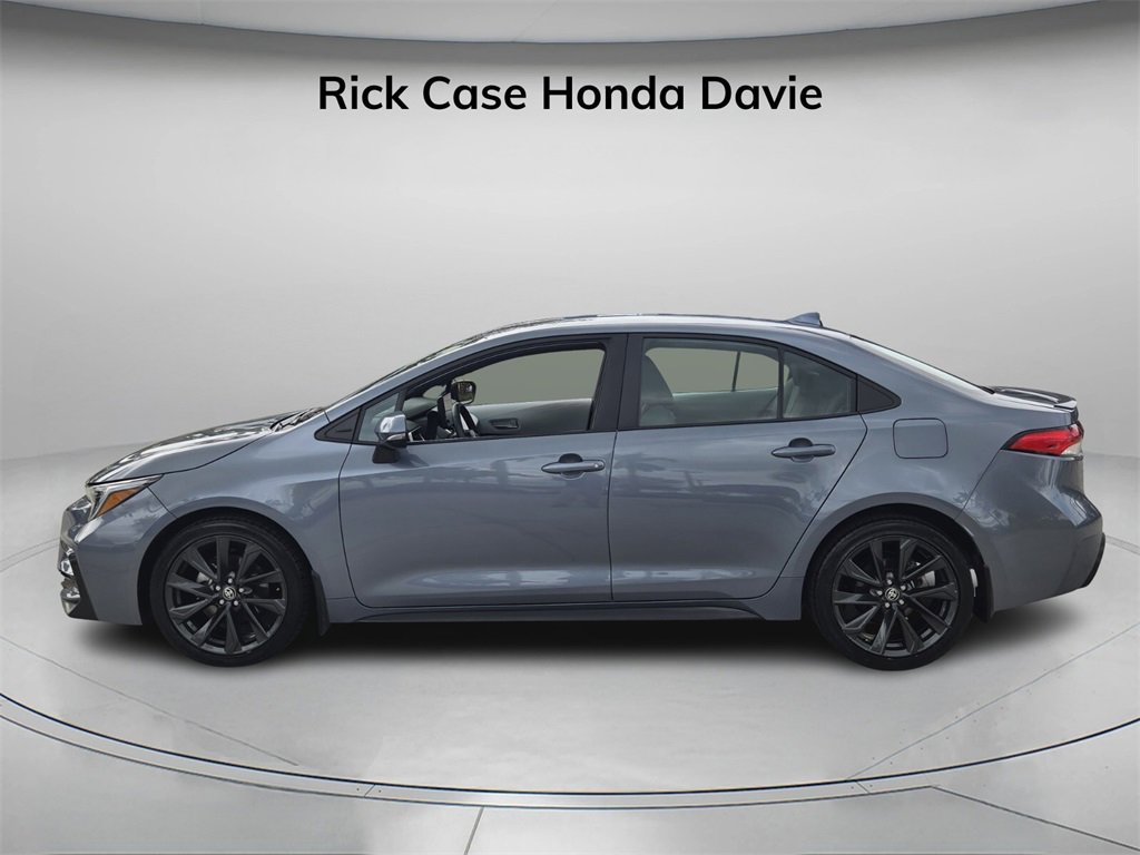 Used 2024 Toyota Corolla SE image 4