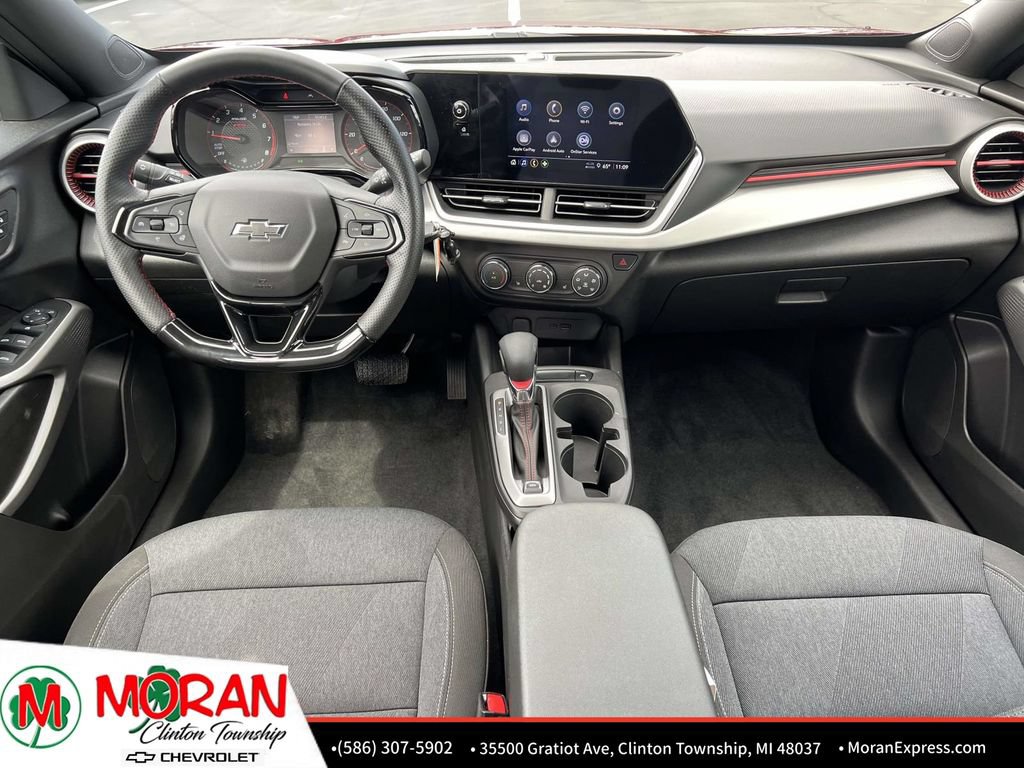 Certified 2024 Chevrolet Trax RS w/ Driver Confidence Package FWD image 14