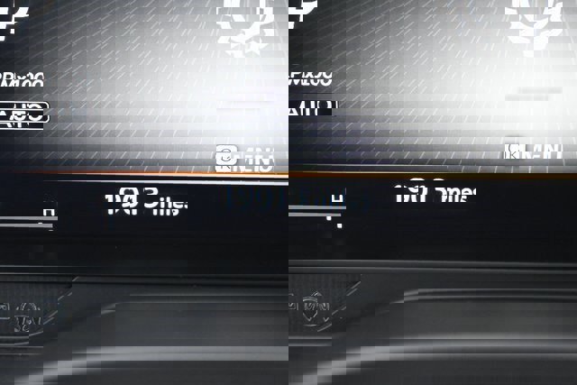 Used 2023 INFINITI QX60 Luxe image 50