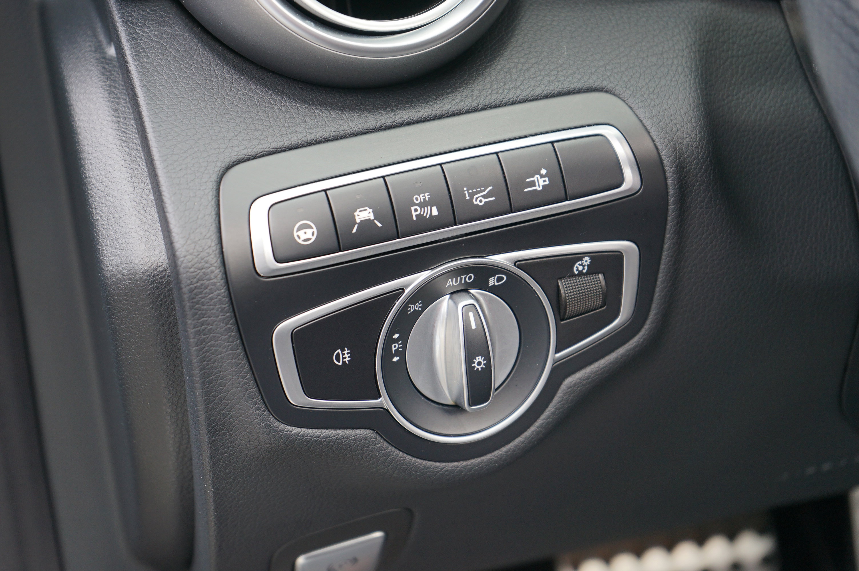 Used 2021 Mercedes-Benz C 43 AMG 4MATIC Cabriolet w/ Driver Assistance Package image 28