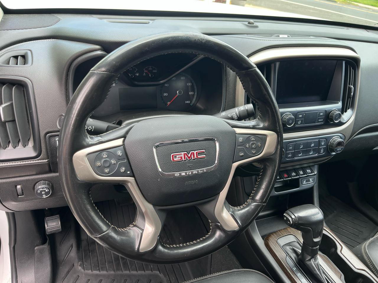 Used 2019 GMC Canyon Denali AWD/4WD image 13