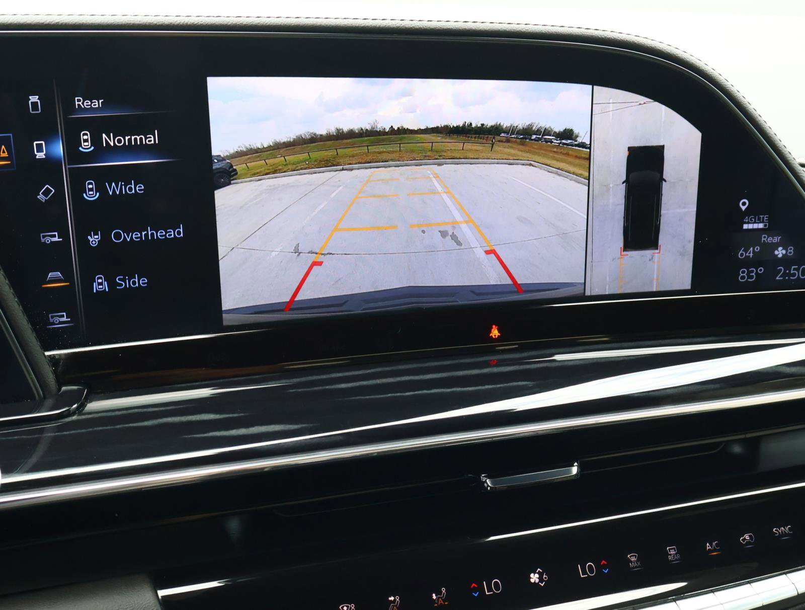 Used 2024 Cadillac Escalade Sport w/ LPO, ONYX Package image 31