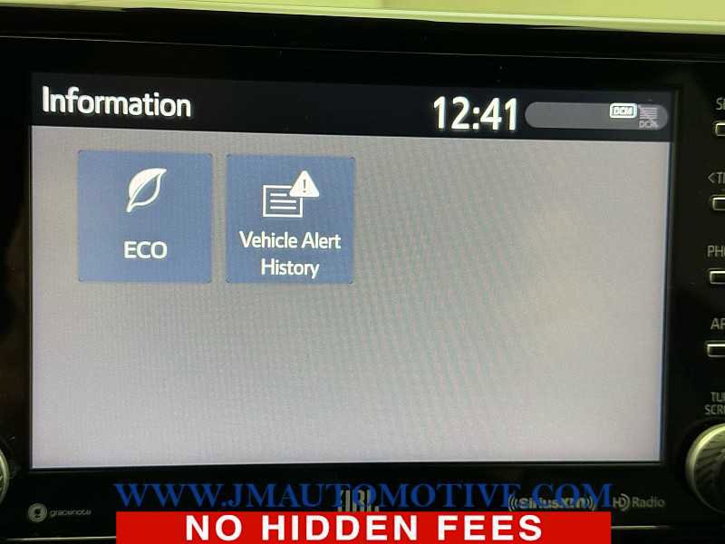 Used 2019 Toyota RAV4 XLE Premium w/ Cold Weather Package AWD/4WD image 29