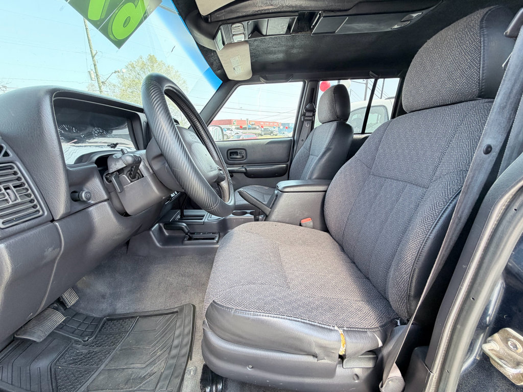 Used 2000 Jeep Cherokee Classic image 15