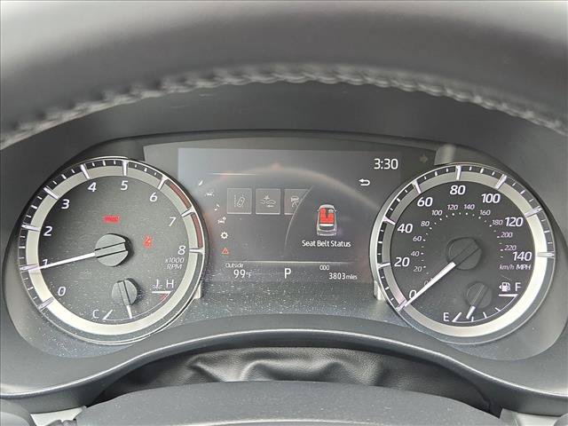 Used 2023 Toyota Highlander XLE FWD image 9