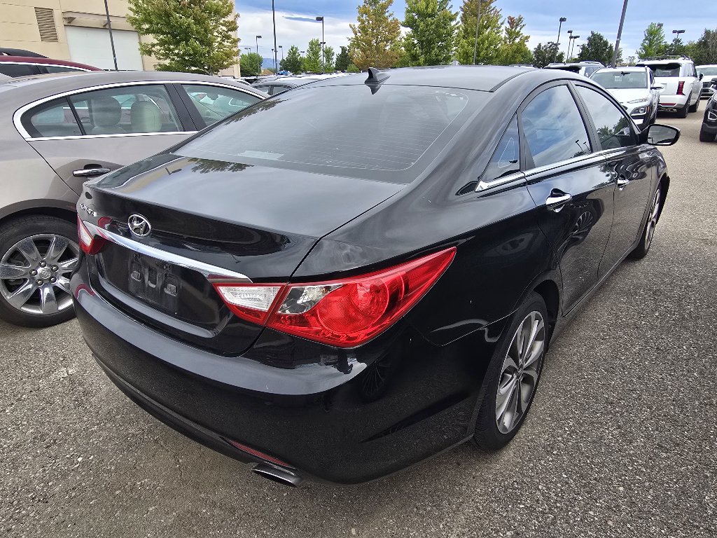Used 2013 Hyundai Sonata SE FWD image 6