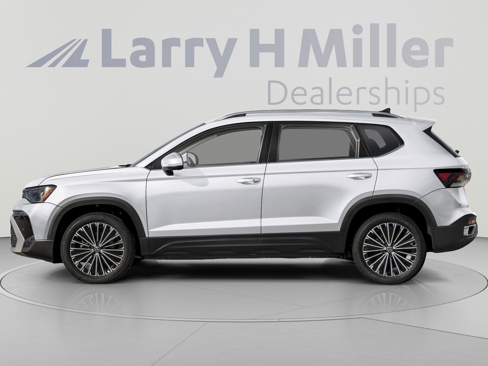 New 2025 Volkswagen Taos SE w/ Panoramic Sunroof Package AWD/4WD image 3