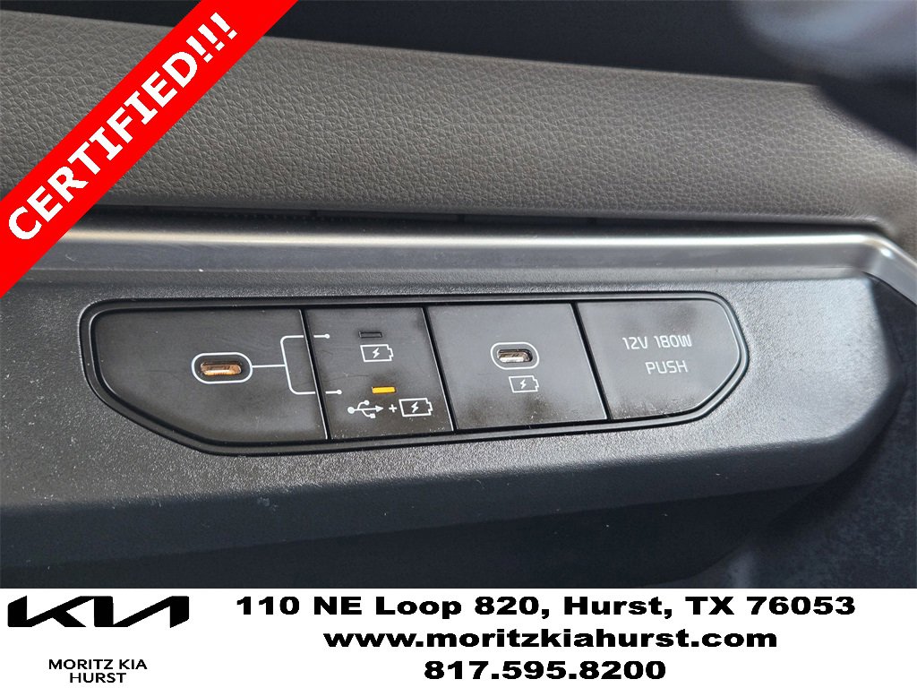 Certified 2025 Kia Carnival image 22