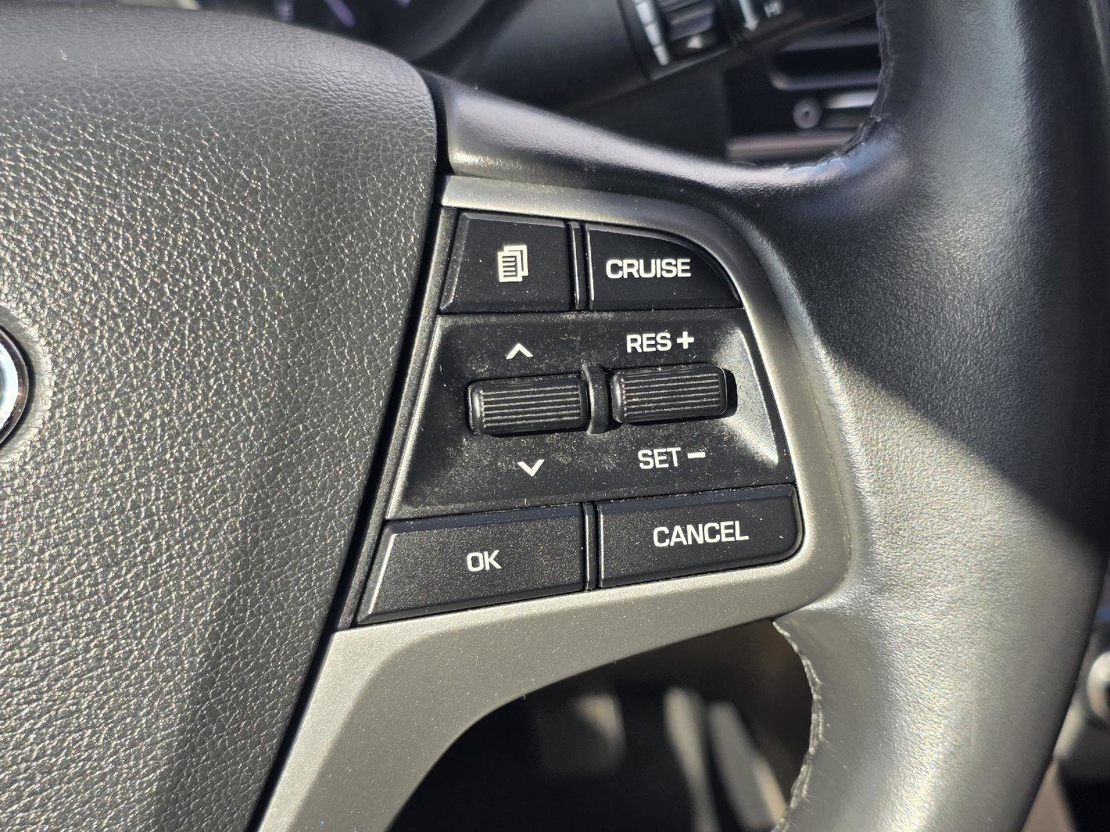 Used 2017 Hyundai Elantra Value Edition FWD image 12
