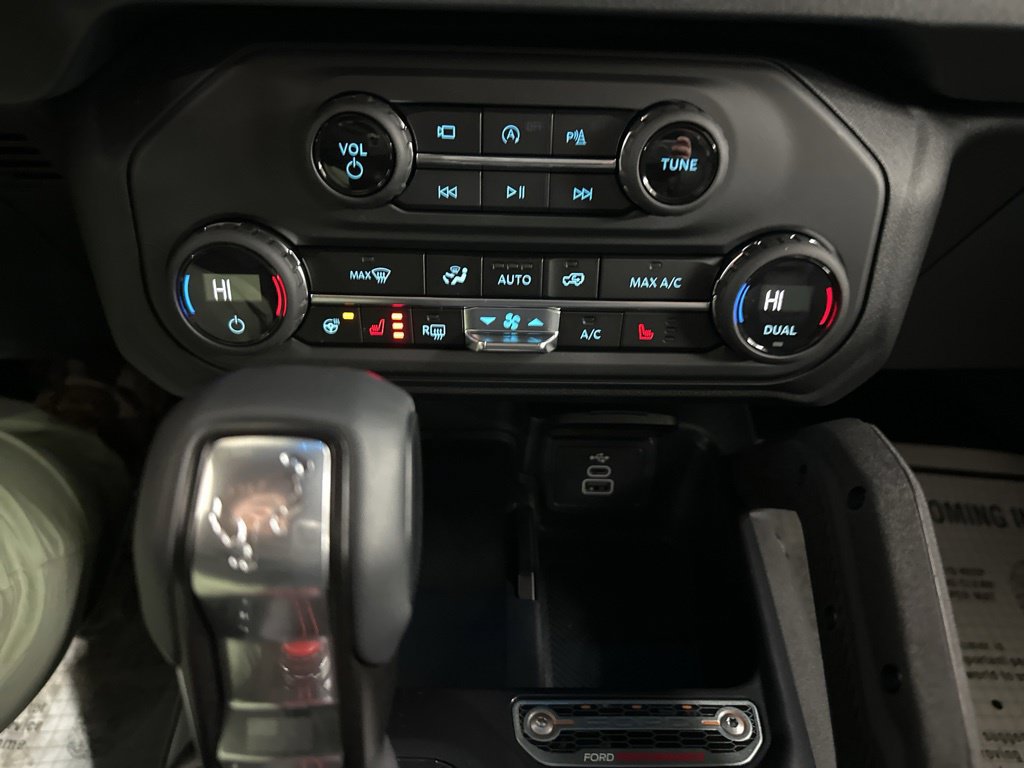 New 2026 Ford Bronco Raptor AWD/4WD image 40