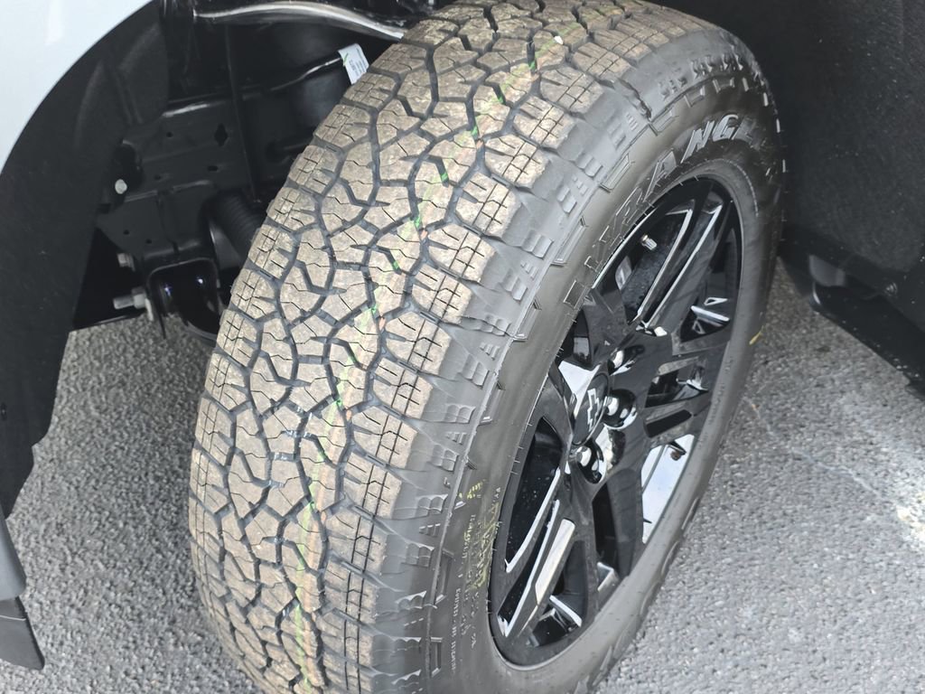 New 2026 Chevrolet Silverado 1500 Custom w/ Turbomax Blackout Package image 29