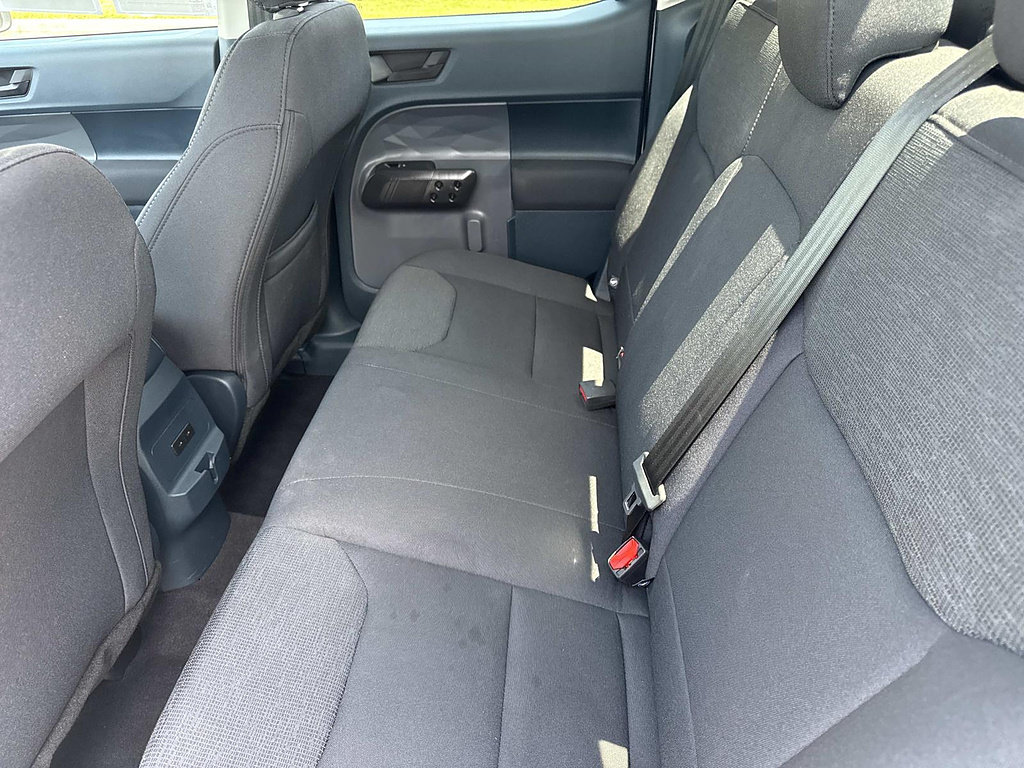 Used 2026 Ford Maverick XL FWD image 32