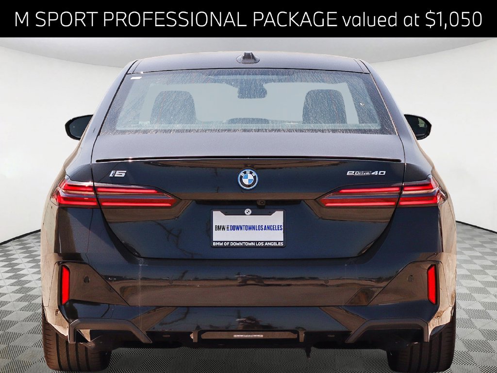 New 2027 BMW i5 M60 w/ M Sport Package RWD image 5