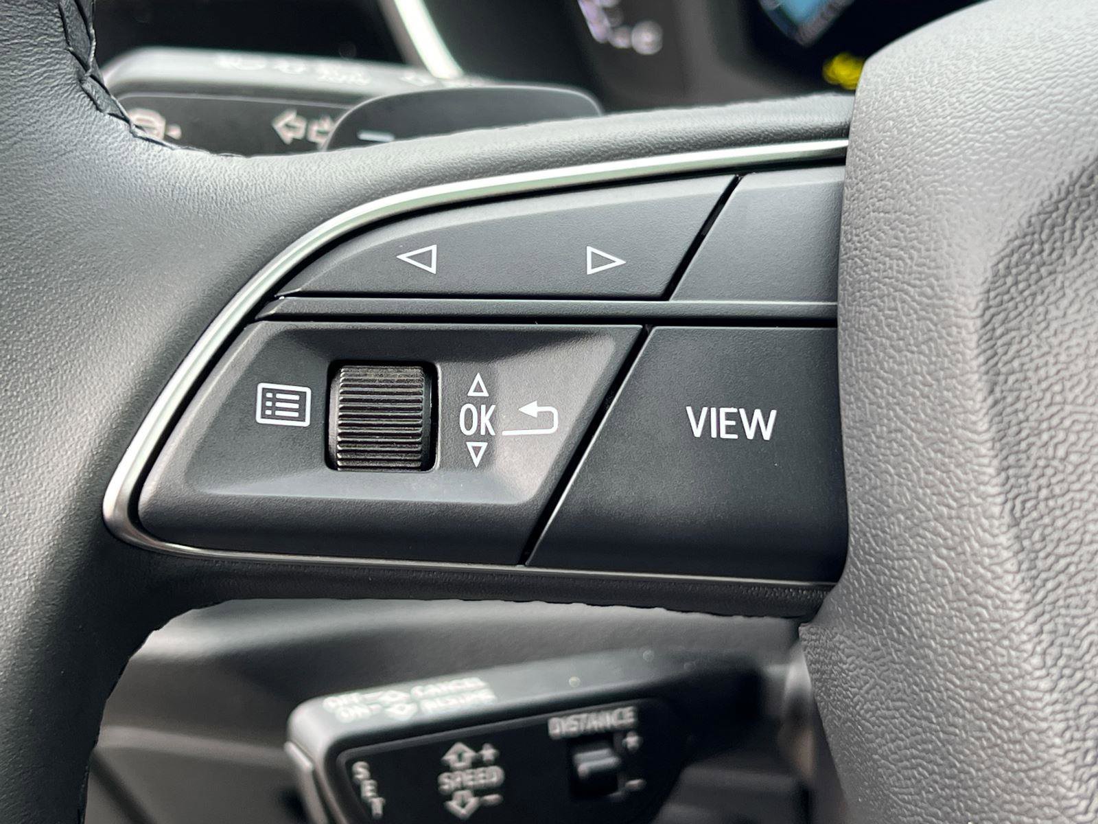 Certified 2025 Audi Q3 2.0T Premium w/ Convenience Package AWD/4WD image 25