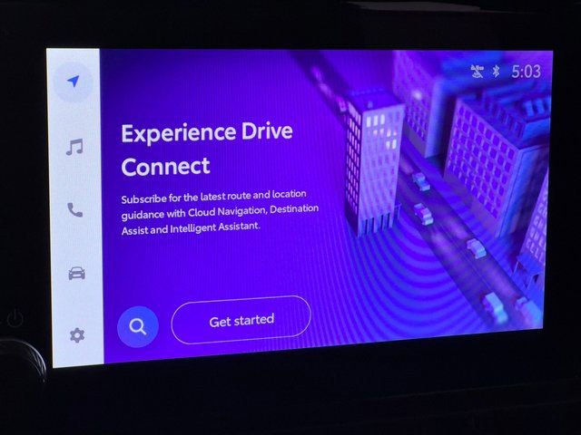 New 2025 Toyota RAV4 SE image 19