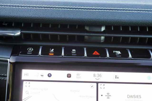 New 2025 Jeep Grand Cherokee Limited w/ Black Appearance Package image 18