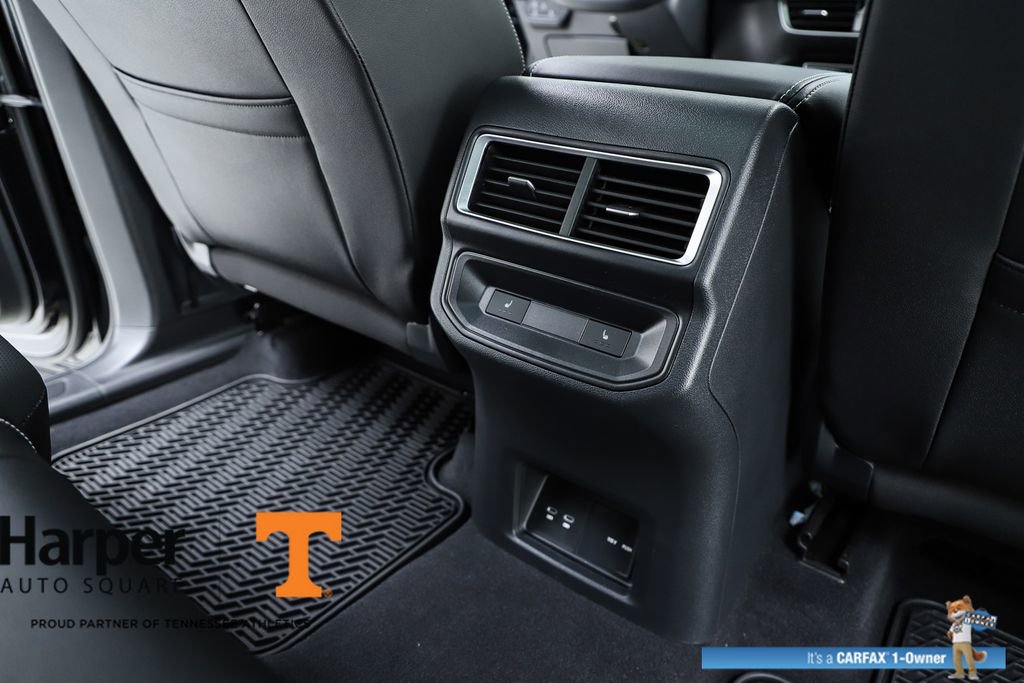 Used 2025 Volkswagen Atlas Cross Sport SEL Premium R-Line AWD/4WD image 39