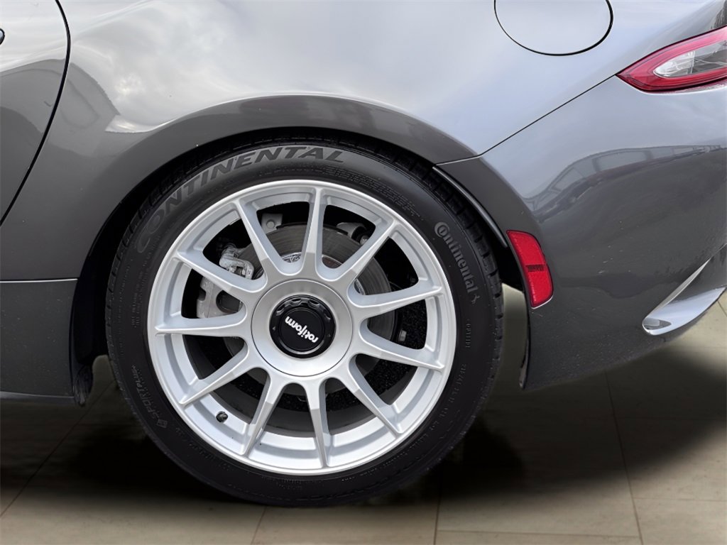 Used 2017 MAZDA MX-5 Miata RF Grand Touring image 34