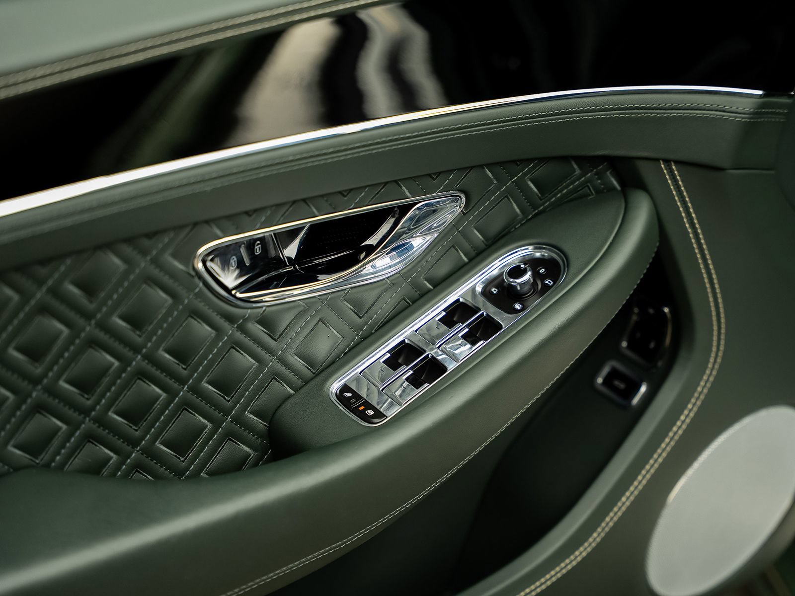 Used 2021 Bentley Continental GT AWD/4WD image 62
