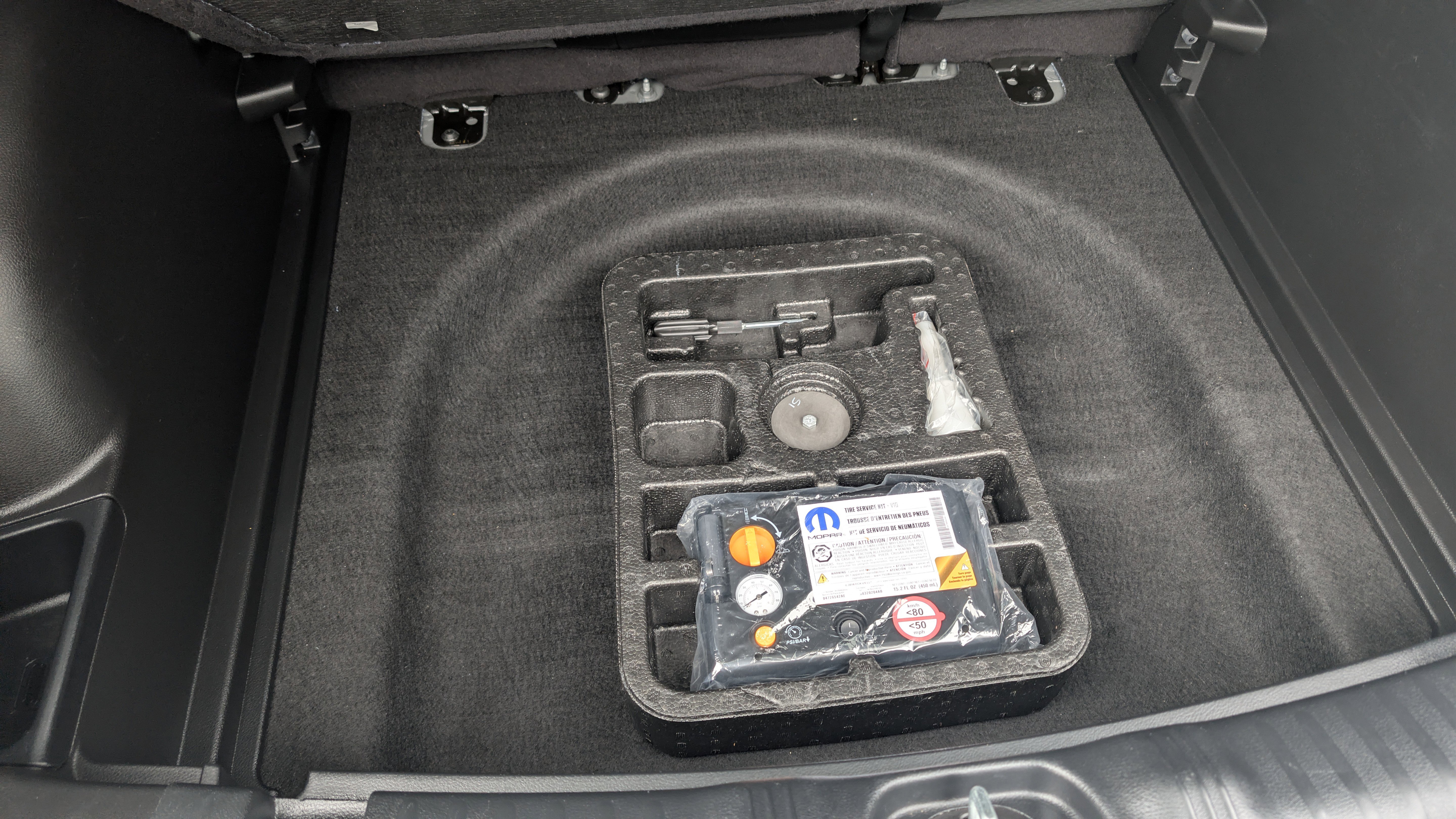 Used 2023 Jeep Compass Altitude w/ Convenience Group image 17