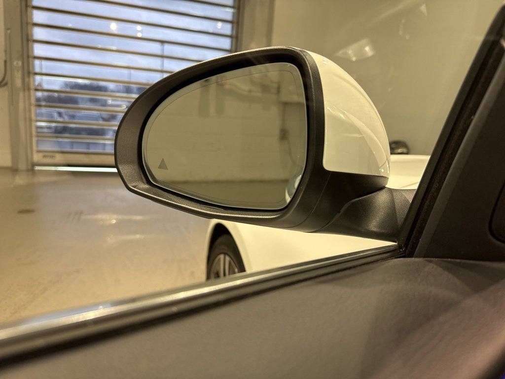 Used 2022 Mercedes-Benz C 300 4MATIC Sedan image 14