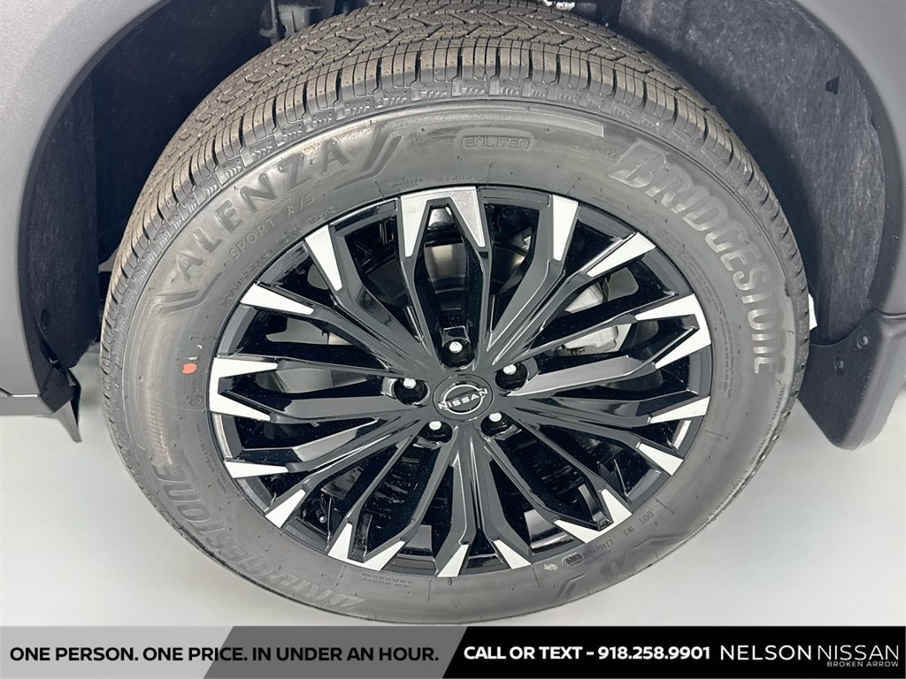 New 2026 Nissan Rogue Dark Armor FWD image 31