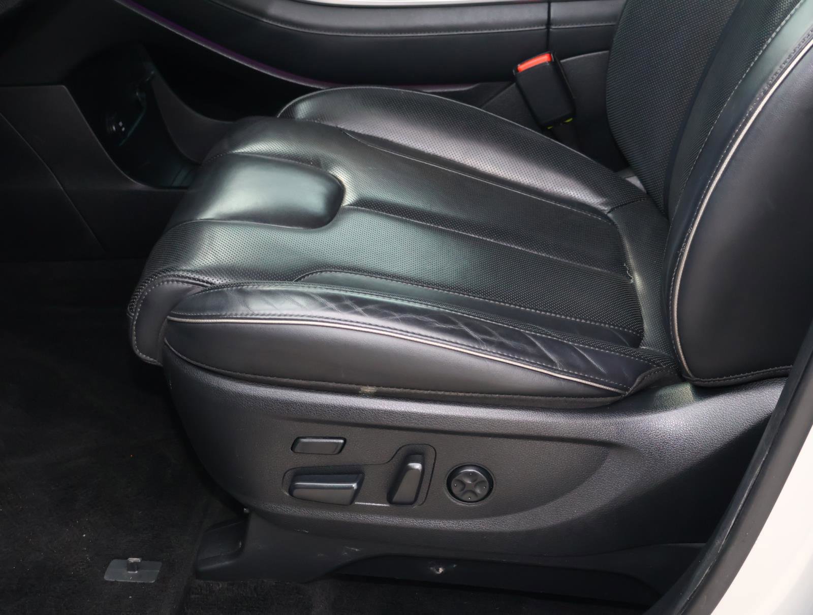 Used 2022 Hyundai Palisade Calligraphy image 15