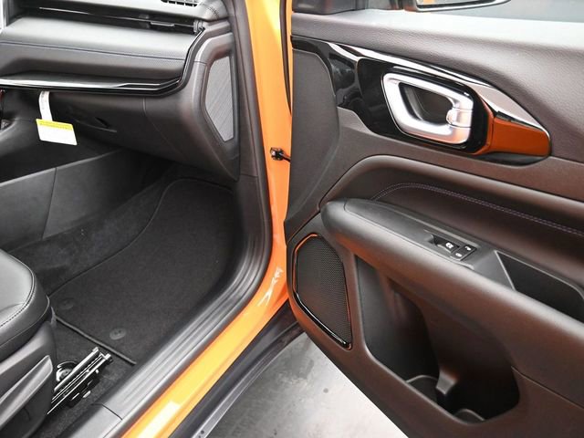 New 2026 Jeep Compass Latitude AWD/4WD image 23