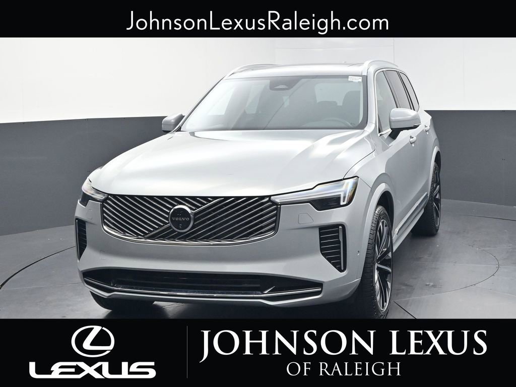 Used 2026 Volvo XC90 B6 Plus w/ Protection Package Premier AWD/4WD image 5