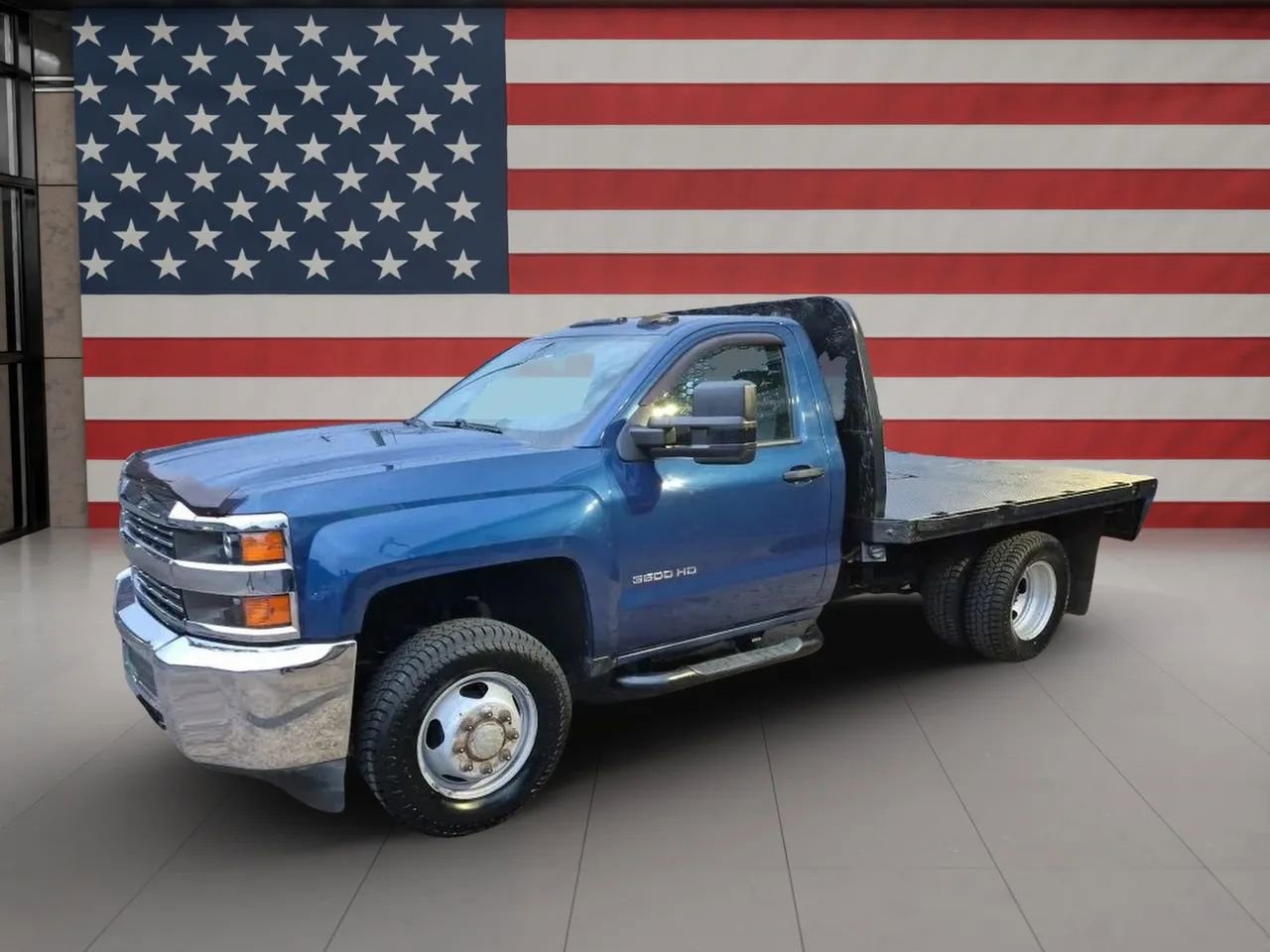 Used 2017 Chevrolet Silverado 3500 W/T w/ WT Convenience Package image 3
