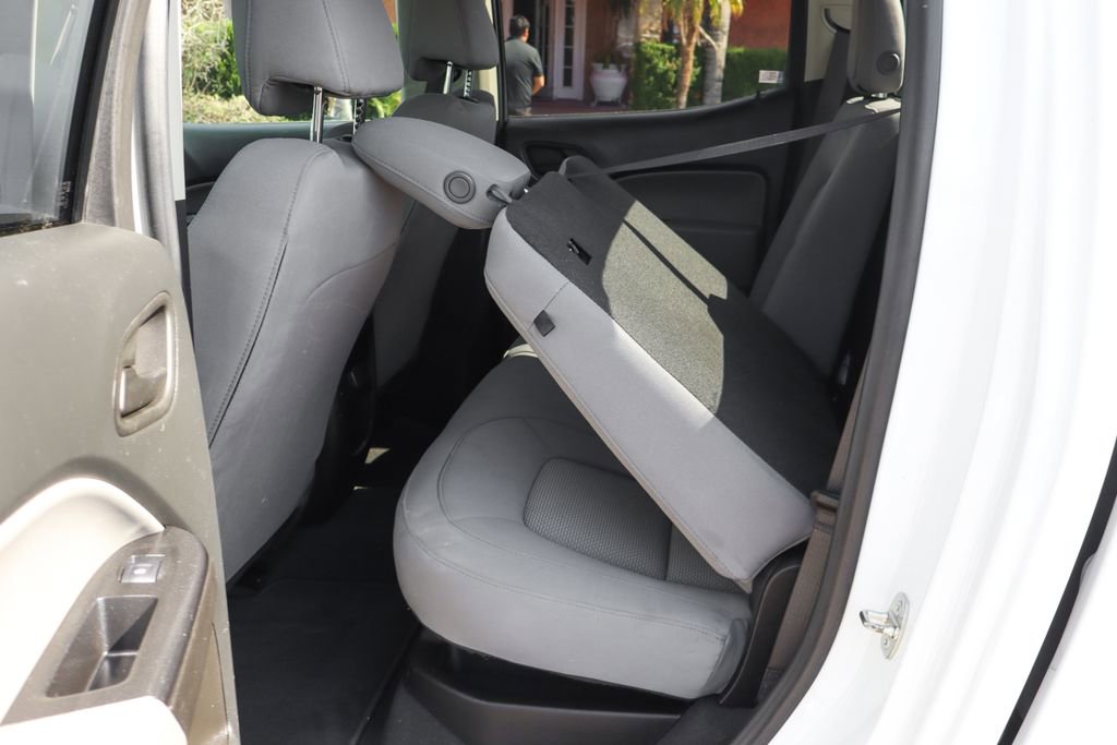 Used 2022 Chevrolet Colorado W/T w/ WT Convenience Package RWD image 39