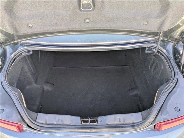 Used 2018 Chevrolet Camaro LT w/ RS Package image 6