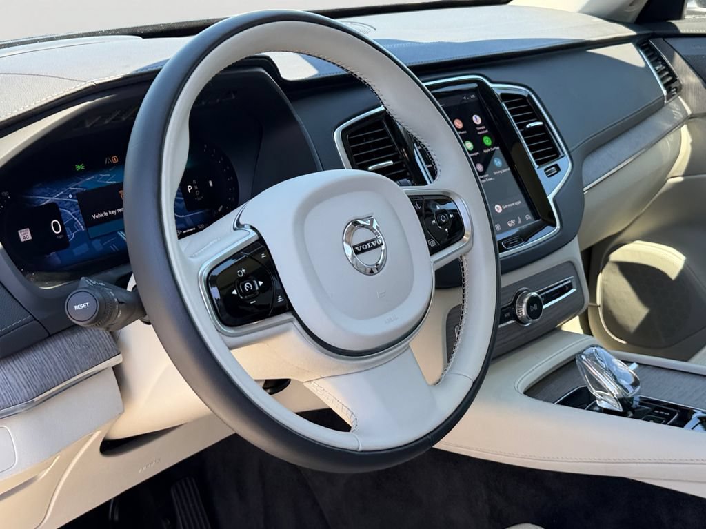 Certified 2023 Volvo XC90 B6 Ultimate AWD/4WD image 18